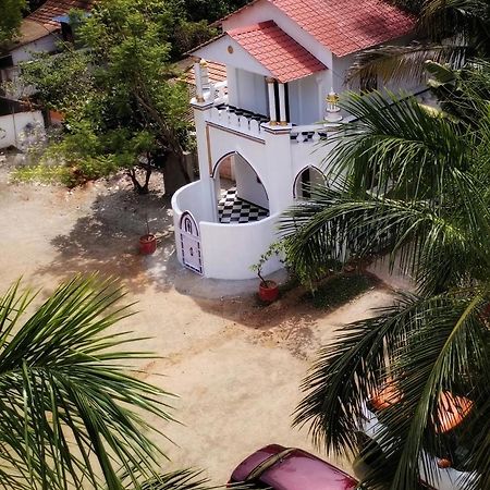 Meena Mahal Cottage Kāraikkudi Exterior foto